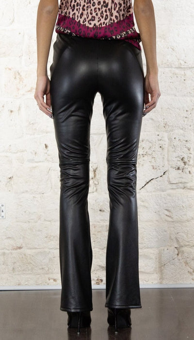 Denny Rose Pantalone nero in similpelle a zampa Pantalone Donna - Boutique Luisa Trendy