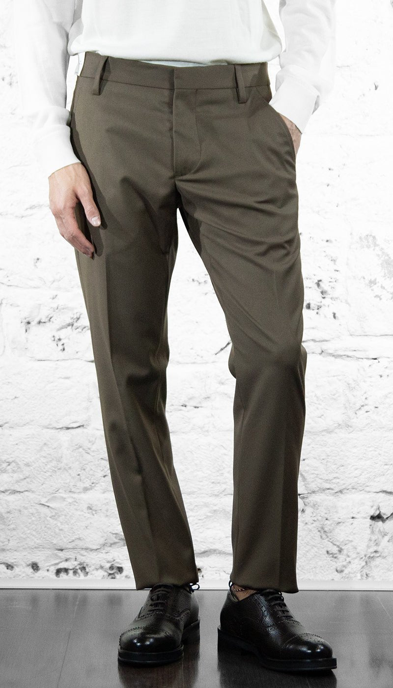 Entre Amis Pantalone in tessuto slim corto A268188/2903 Pantaloni Uomo - Boutique Luisa Trendy