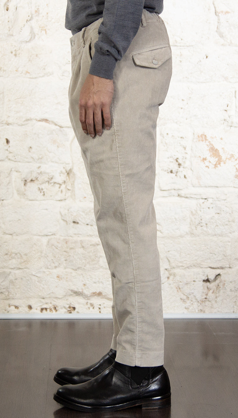 Havana & co Pantalone corto con elastico in velluto