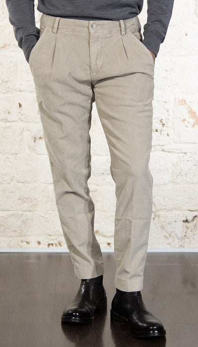 Havana & co Pantalone corto con elastico in velluto