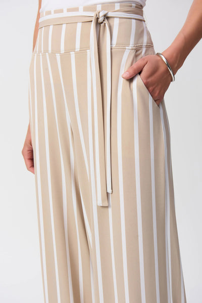 Joseph Ribkoff Pantaloni a gamba larga in maglia effetto seta a righe Pantalone Donna - Boutique Luisa Trendy