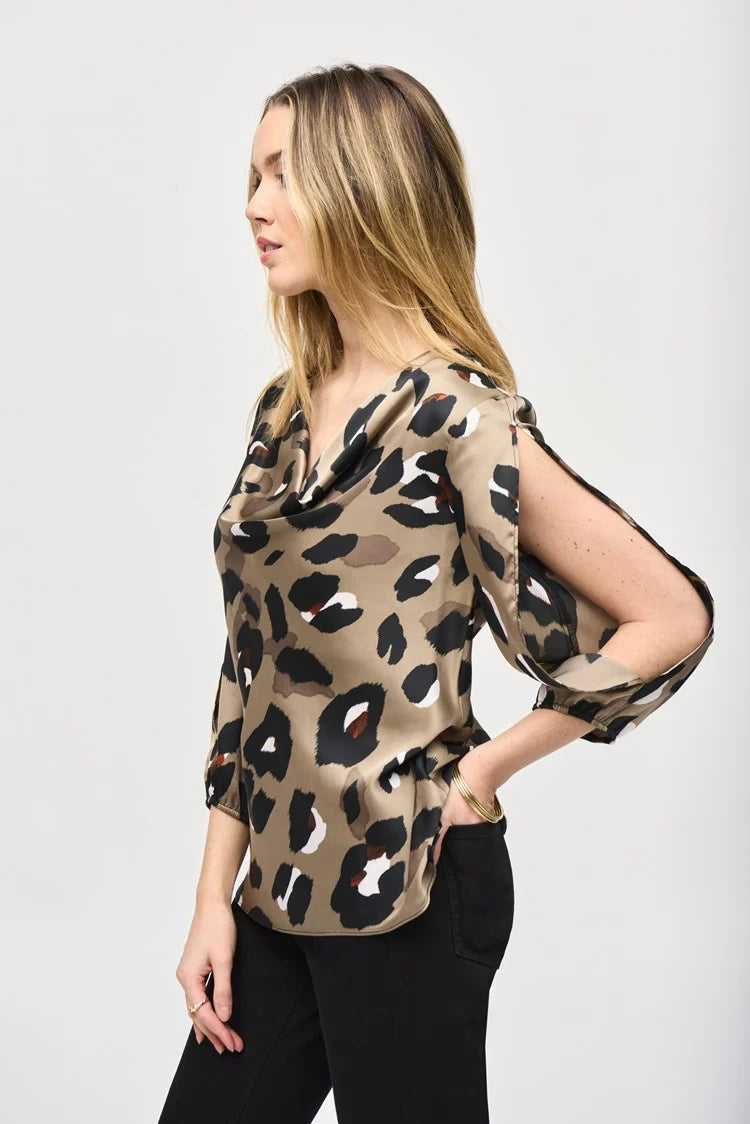 Joseph Ribkoff Top in raso con stampa animalier