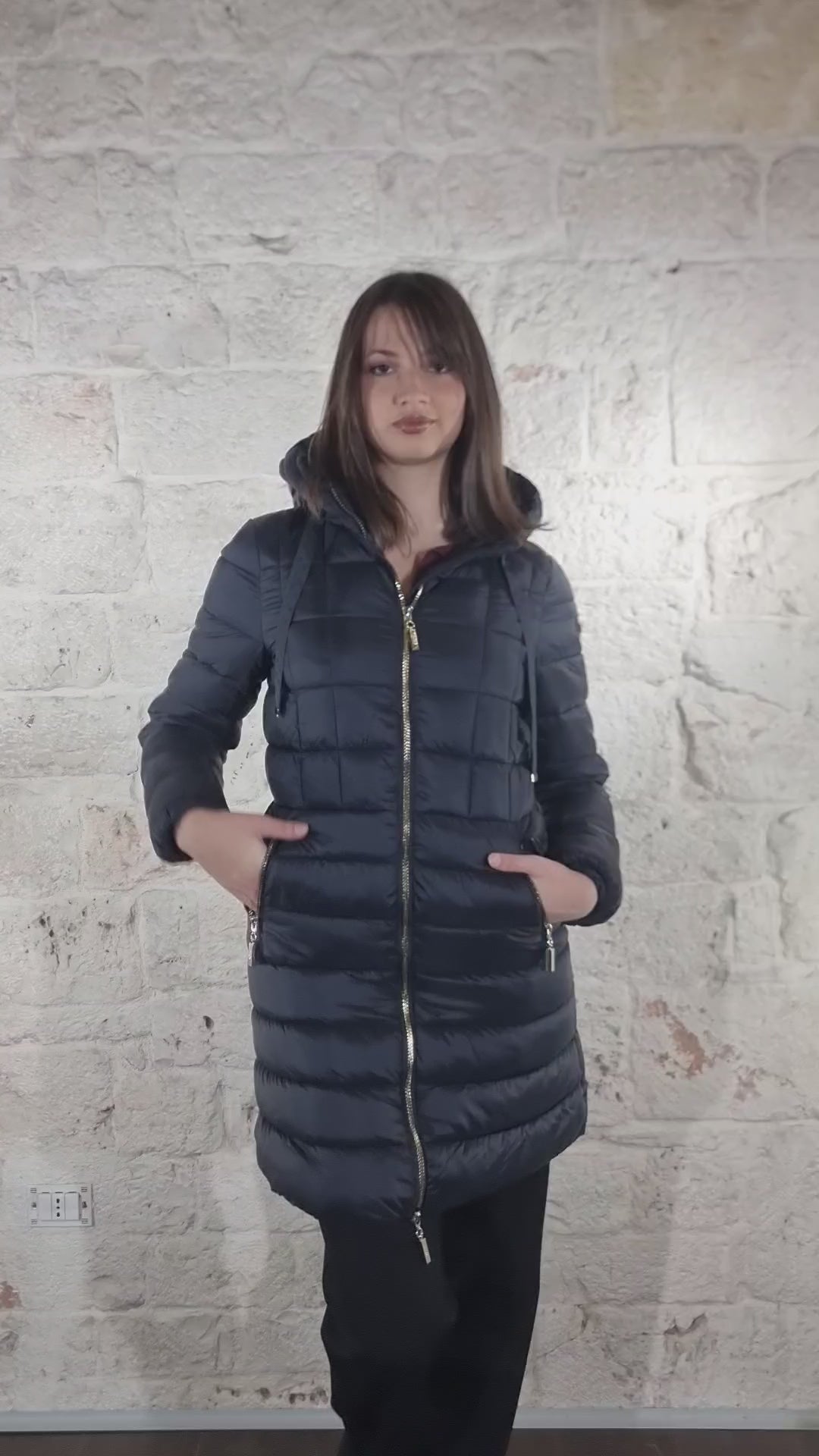 Gaudi Piumino da donna trapuntato con cappuccio