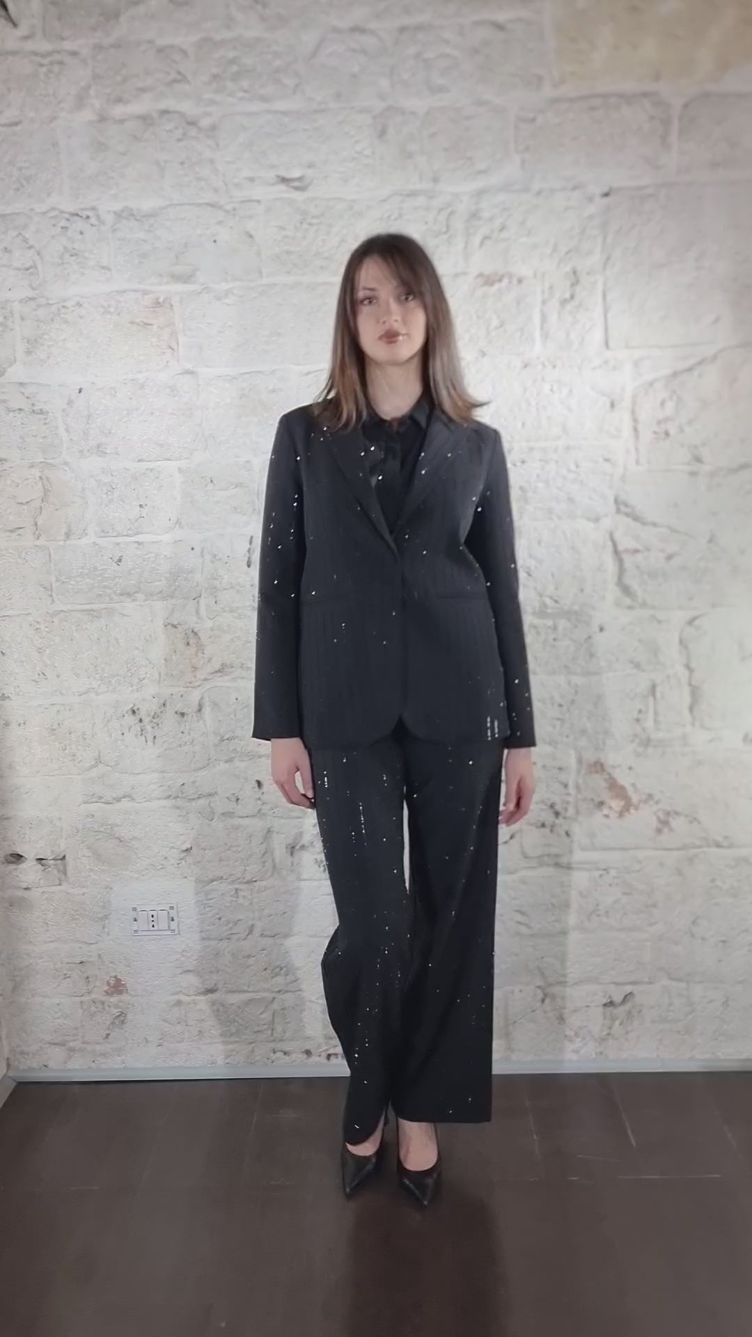 Nosecrets Tailleur gessato diamanti