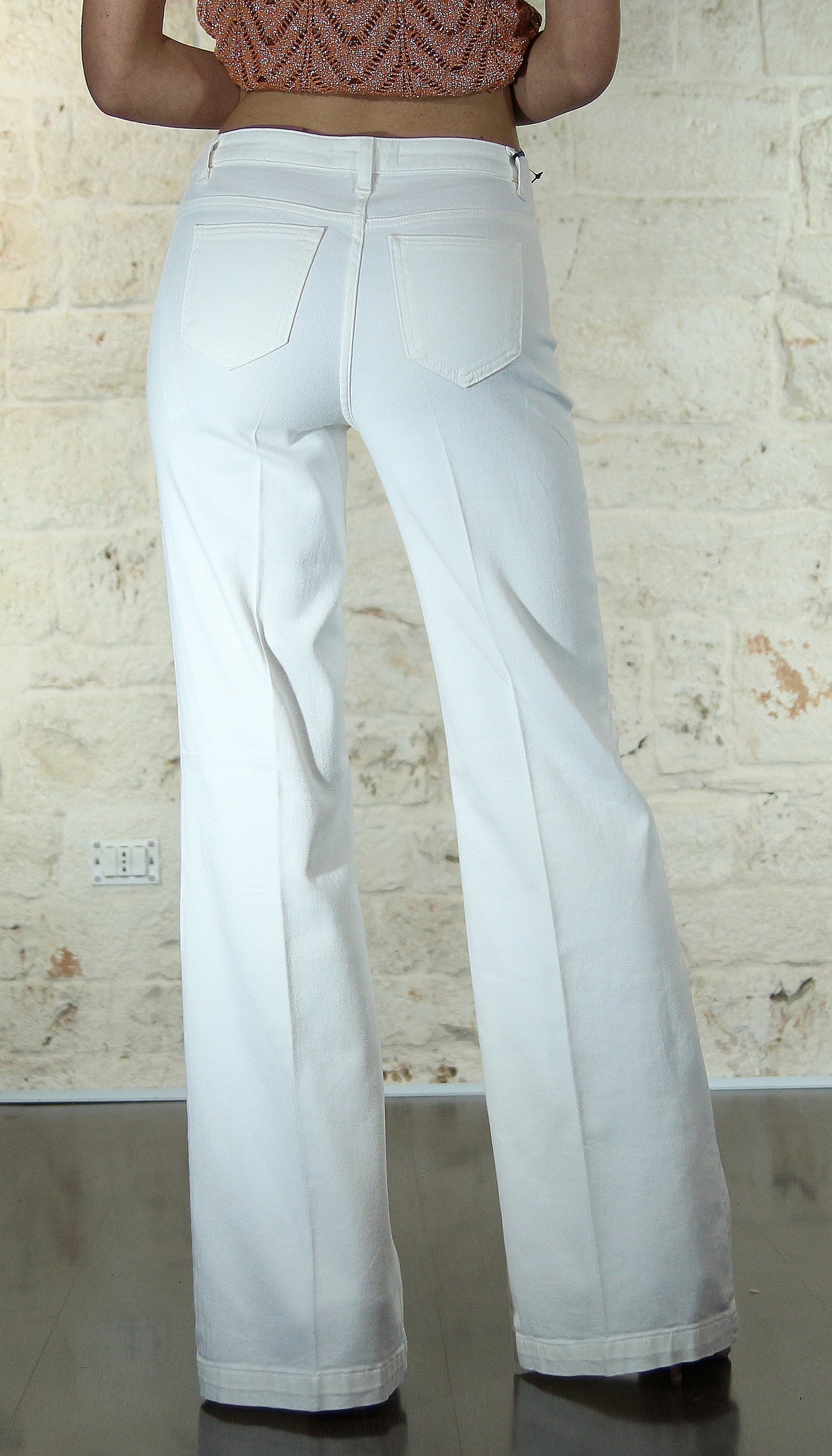 Twinset Milano Jeans flare bianco con bottoni décor