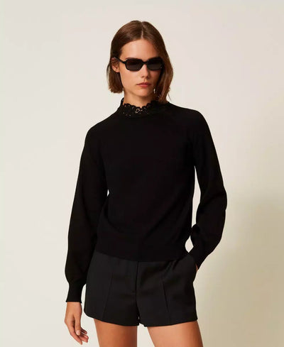 Twinset Maglia lupetto con pizzo Maglie e cardigan Donna - Boutique Luisa Trendy