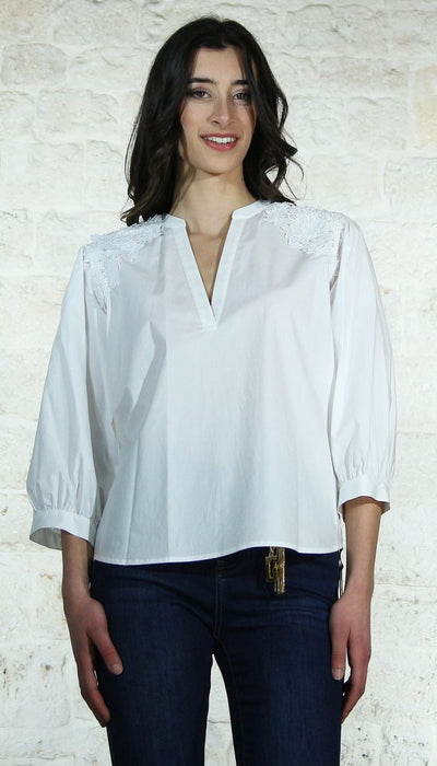 Twinset Milano Blusa in popeline con patch floreali Bluse e camicie - Boutique Luisa Trendy