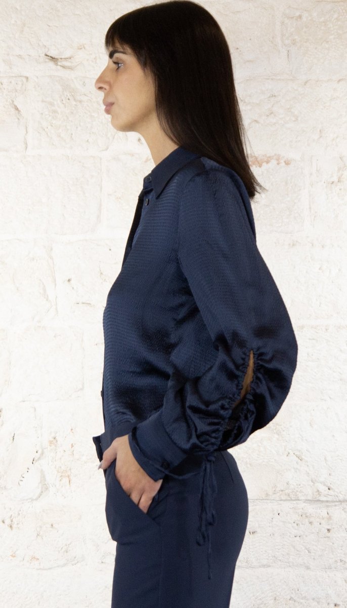 Twinset Milano Camicia in raso martellato con oblò Bluse e camicie - Boutique Luisa Trendy