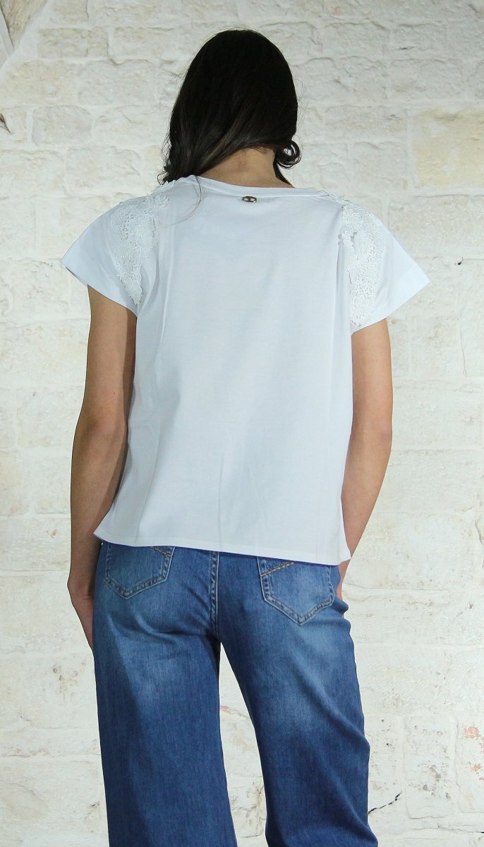 Twinset Milano T-shirt con patch floreali T-Shirt e top - Boutique Luisa Trendy