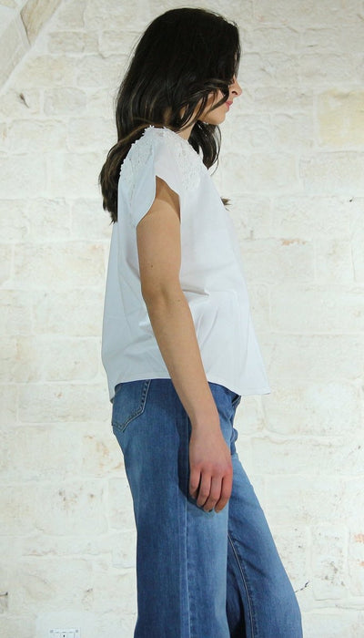 Twinset Milano T-shirt con patch floreali T-Shirt e top - Boutique Luisa Trendy