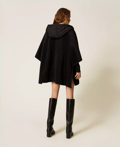Twinset Poncho in maglia con tasche Capispalla Donna - Boutique Luisa Trendy