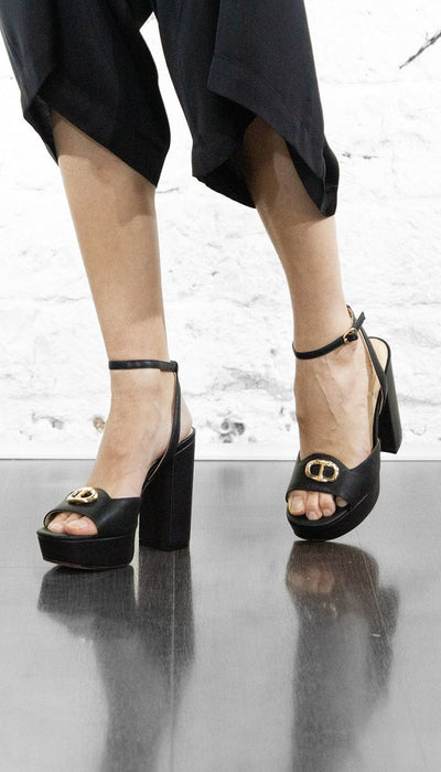 Twinset Sandali platform con Oval T Scarpe - Boutique Luisa Trendy