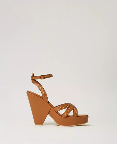 Twinset Sandali platform in pelle con borchie Scarpe - Boutique Luisa Trendy