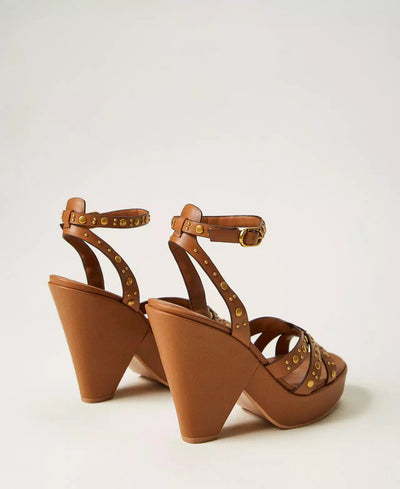 Twinset Sandali platform in pelle con borchie Scarpe - Boutique Luisa Trendy