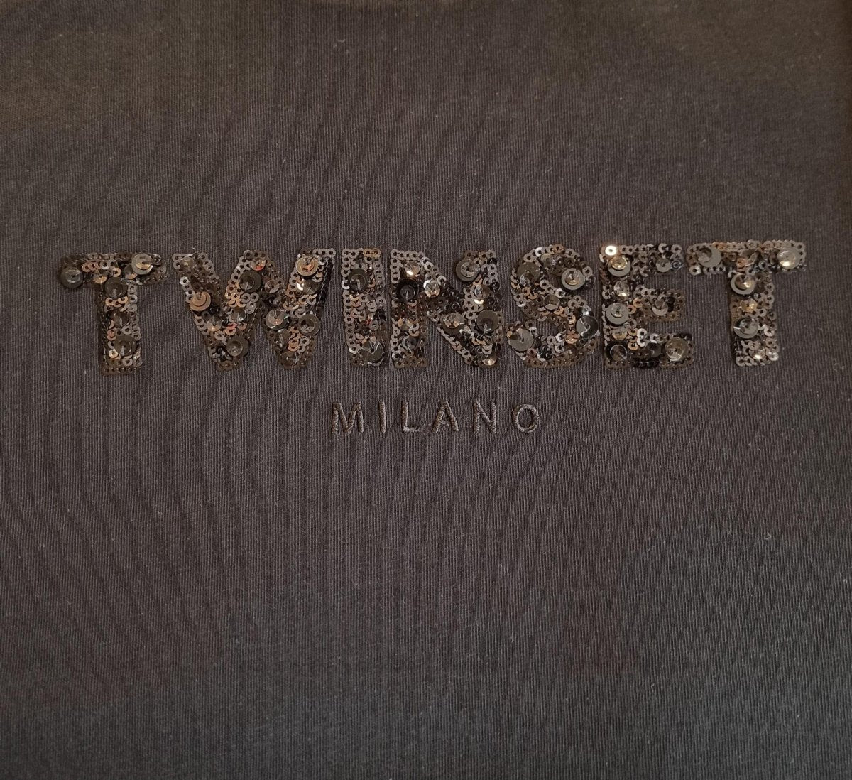 Twinset T-shirt con logo lettering ricamato T-Shirt e top - Boutique Luisa Trendy