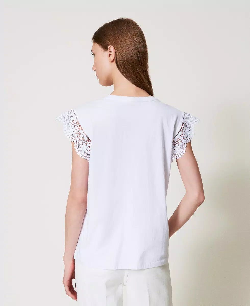 Twinset T-shirt con maniche ad aletta in pizzo