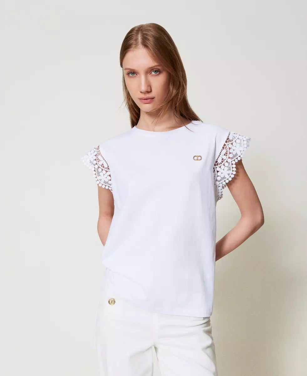 Twinset T-shirt con maniche ad aletta in pizzo