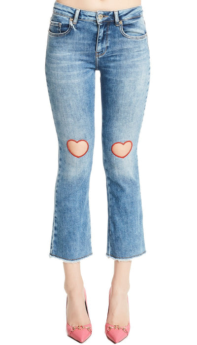 Denny Rose Jeans - Jeans flaire cropped con patch a forma di cuori. Jeans - Boutique Luisa Trendy