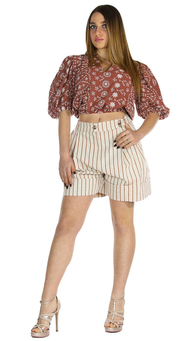 Silvian Heach Blusa a fiori e shorts a righe. Tailleur - Boutique Luisa Trendy