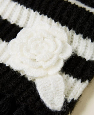 Twinset Milano Sciarpa a righe con spille fiori sciarpe e foulard - Boutique Luisa Trendy