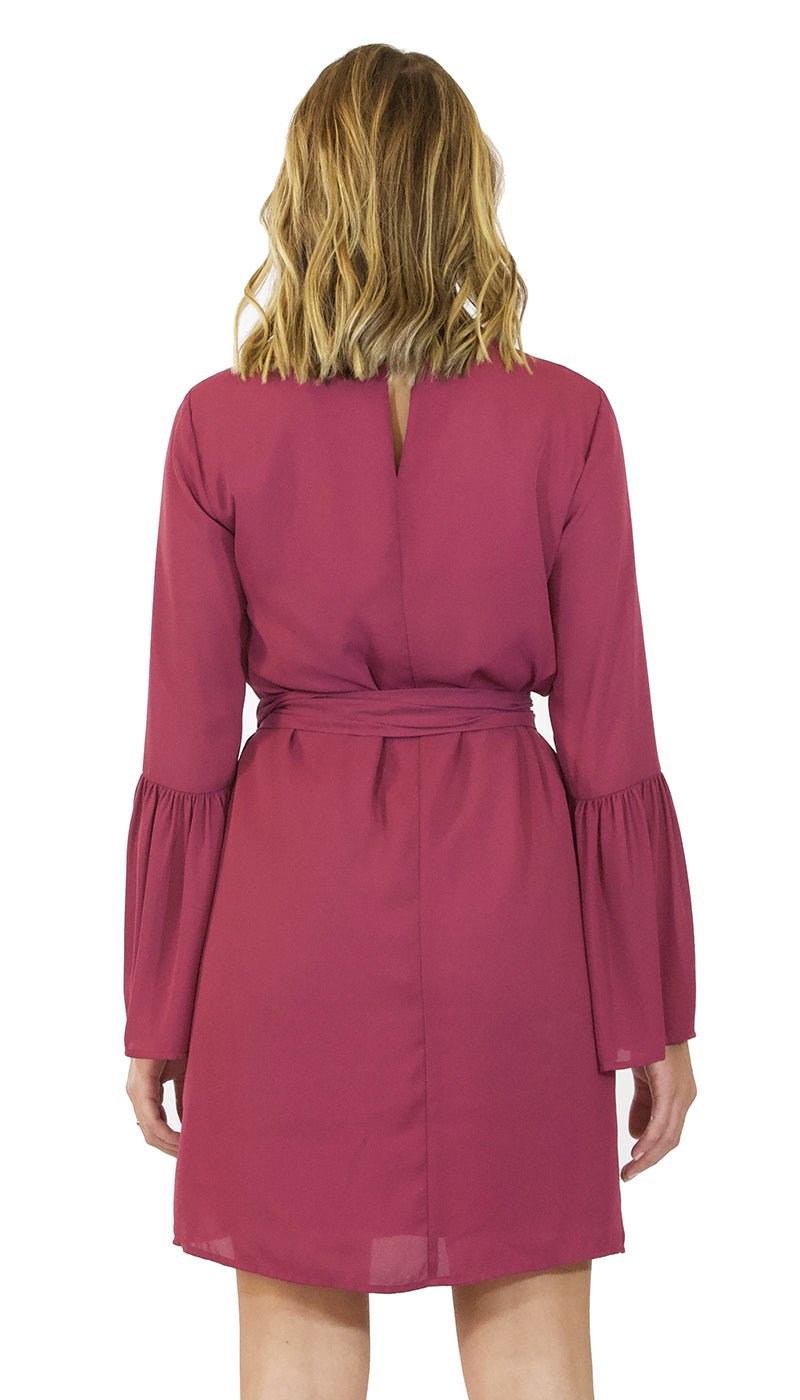 Vestito corto donna Silvian Heach viola con cintura e maniche lunghe con volant. Vestiti - Boutique Luisa Trendy